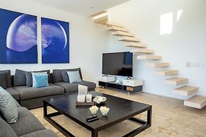 Magia Beachside by Bric