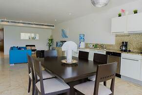 Magia Beachside by Bric