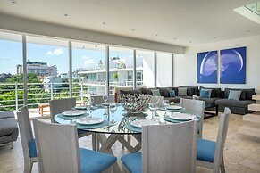 Magia Beachside by Bric