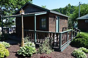 Moon River Cabins