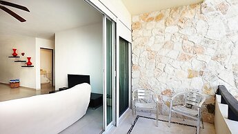 The Meridian by Bric