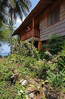 El Galleon Beach Resort Asia Divers