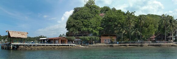 El Galleon Beach Resort Asia Divers