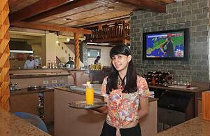 El Galleon Beach Resort Asia Divers