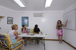 El Galleon Beach Resort Asia Divers