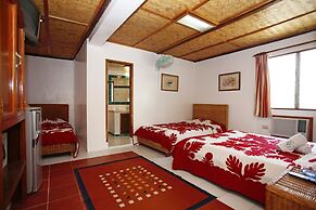 El Galleon Beach Resort Asia Divers