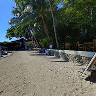 El Galleon Beach Resort Asia Divers