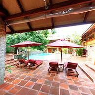 El Galleon Beach Resort Asia Divers