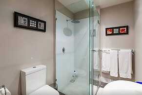 Anchor on Little Collins - Southern