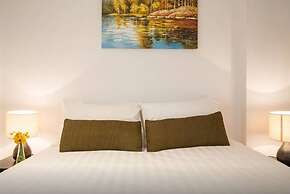 Anchor on Little Collins - Southern