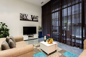 Anchor on Little Collins - Southern