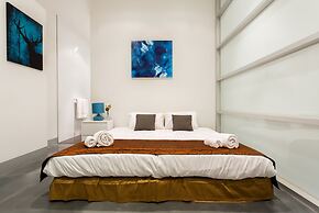 Anchor on Little Collins - Southern