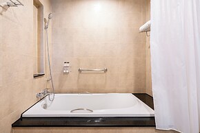 Lani Chiang Mai Hotel