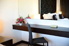 Lani Chiang Mai Hotel