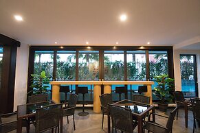 Lani Chiang Mai Hotel