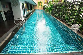 Lani Chiang Mai Hotel