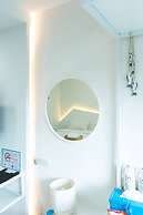 Bed by Boat Hotel & Apartment