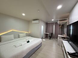 Bed by Boat Hotel & Apartment