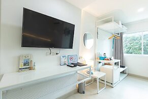 Bed by Boat Hotel & Apartment