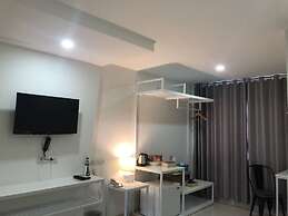 Bed by Boat Hotel & Apartment