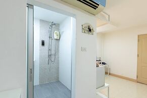 Bed by Boat Hotel & Apartment