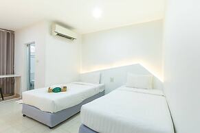 Bed by Boat Hotel & Apartment