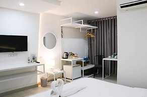 Bed by Boat Hotel & Apartment