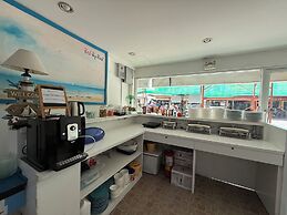 Bed by Boat Hotel & Apartment