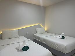 Bed by Boat Hotel & Apartment