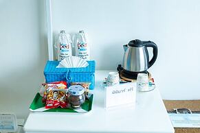 Bed by Boat Hotel & Apartment