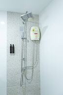 Bed by Boat Hotel & Apartment