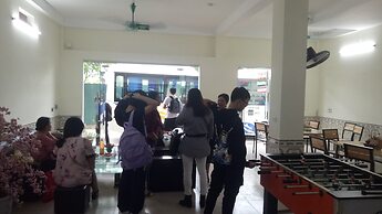 Family Transit Hotel