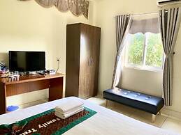 Family Transit Hotel