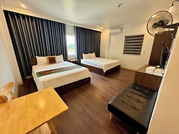 Family Transit Hotel