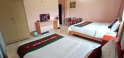 Family Transit Hotel