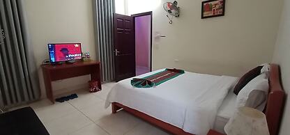 Family Transit Hotel