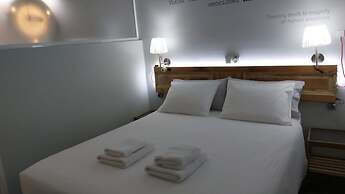 Diezmadrid Hostal