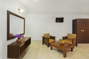 Palm Beach Inn and Sea Shells Cabanas