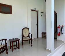 Palm Beach Inn and Sea Shells Cabanas