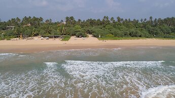 Palm Beach Inn and Sea Shells Cabanas