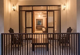 Palm Beach Inn and Sea Shells Cabanas