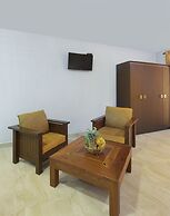 Palm Beach Inn and Sea Shells Cabanas