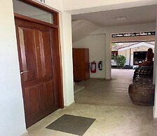 Palm Beach Inn and Sea Shells Cabanas