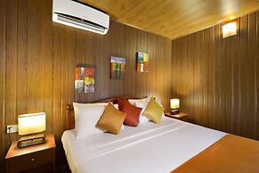 Palm Beach Inn and Sea Shells Cabanas