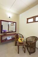 Palm Beach Inn and Sea Shells Cabanas