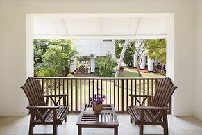 Palm Beach Inn and Sea Shells Cabanas