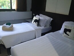 Bed by City Surawong-Patpong