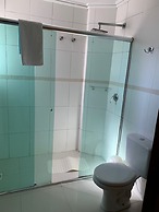 Emirates Hotel & Suítes