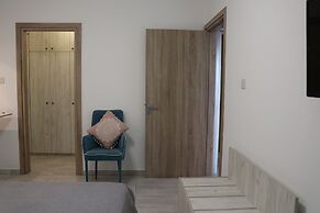 Layiotis Hotel Apartments