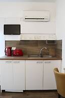 Layiotis Hotel Apartments